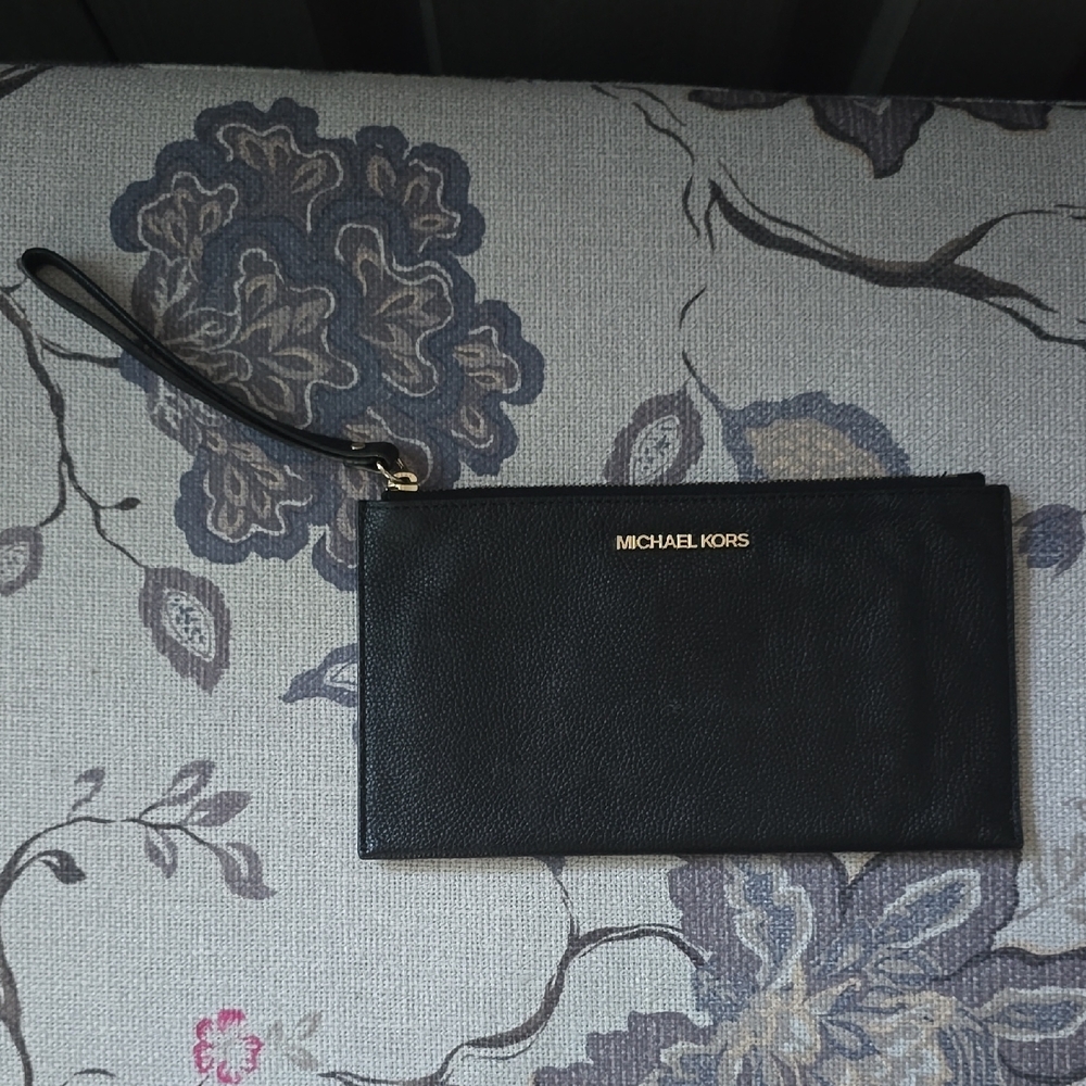 Michael Kors Black Leather Wristlet